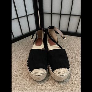 Yoki wedge espadrilles size 8. Like new.